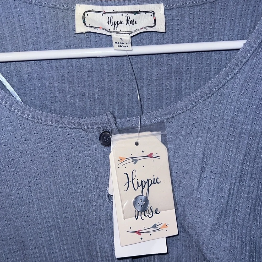 HIPPIE ROSE - Picture 2 of 4